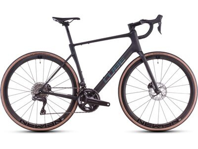 CUBE Attain C:62 Slt Carbon/rainbow 2025
