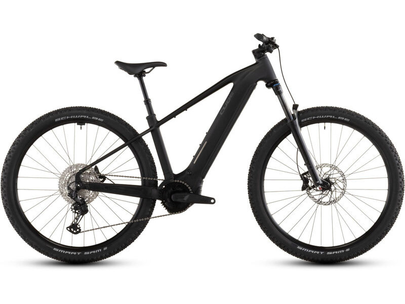 CUBE Reaction Hybrid Pro 800 Blackline Electric Bike click to zoom image